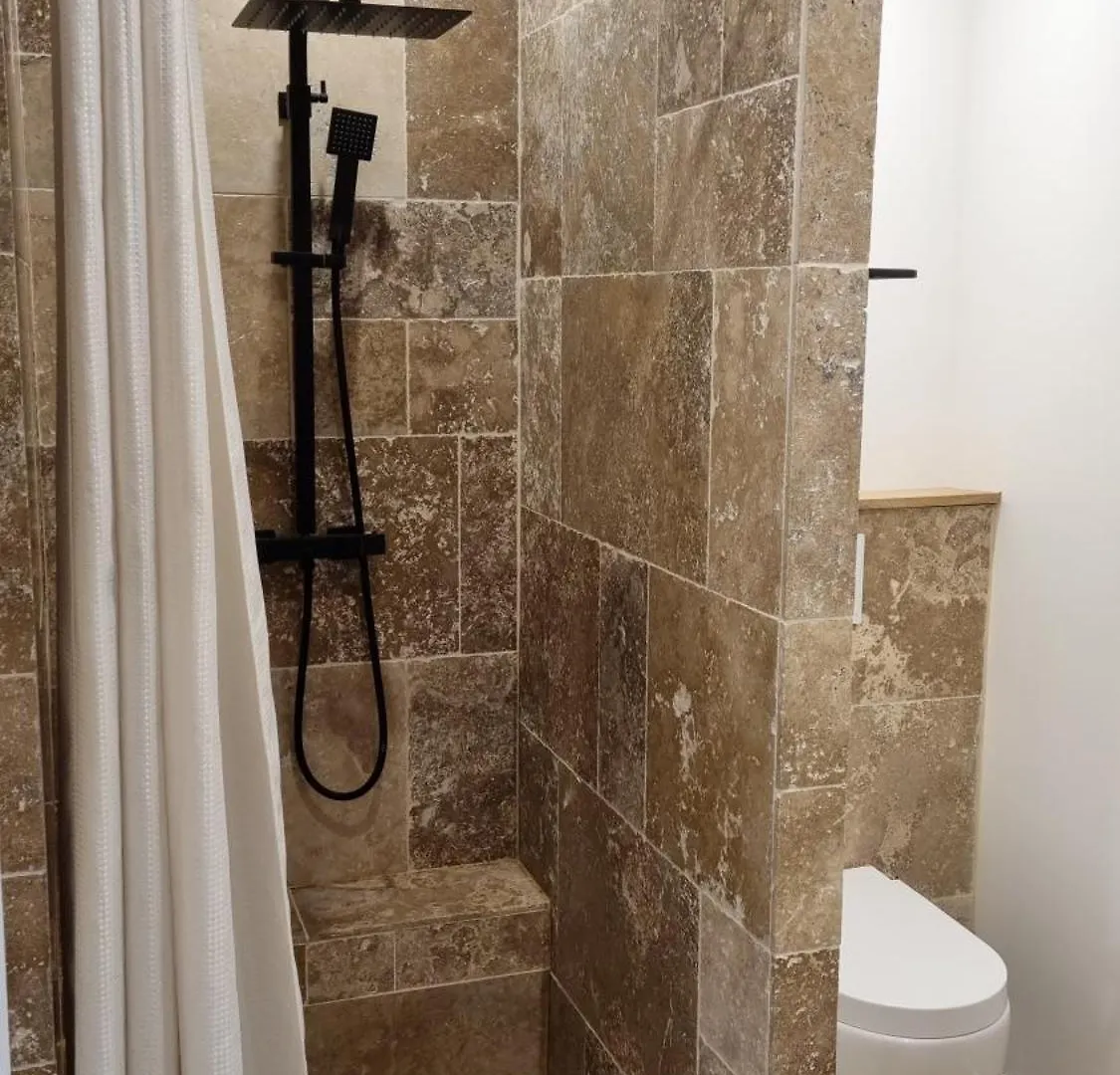 Appartement Centre Historique D'أوش أوش